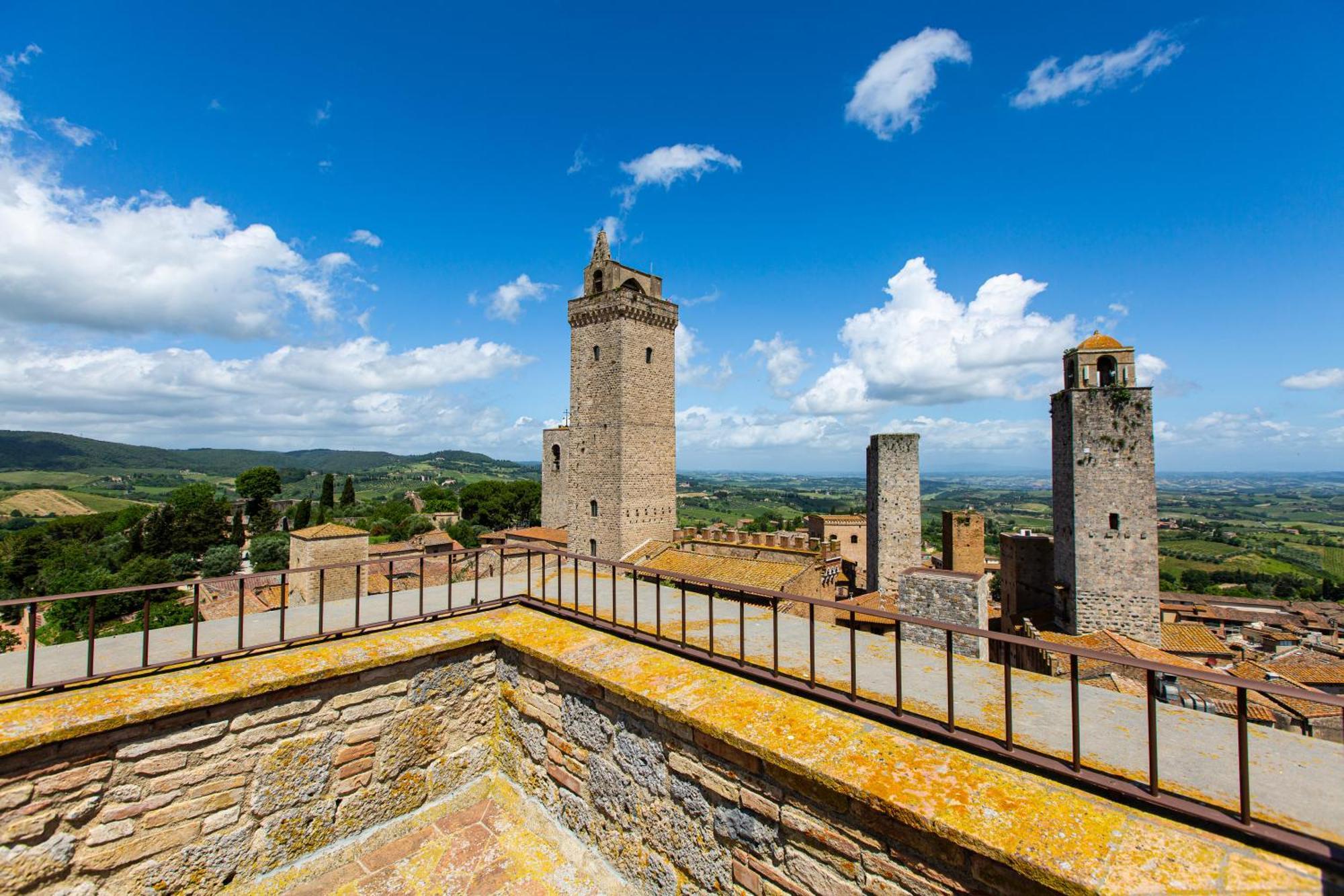 The Artists' Tower - Amazing View From The Tower Daire San Gimignano Dış mekan fotoğraf