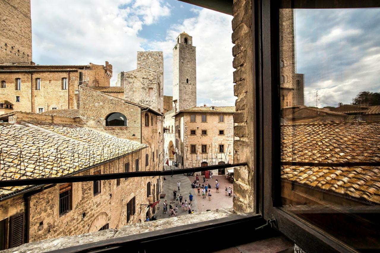 The Artists' Tower - Amazing View From The Tower Daire San Gimignano Dış mekan fotoğraf