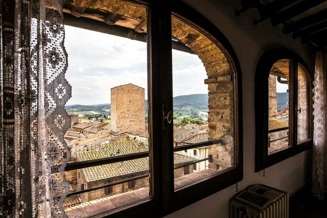 The Artists' Tower - Amazing View From The Tower Daire San Gimignano Dış mekan fotoğraf